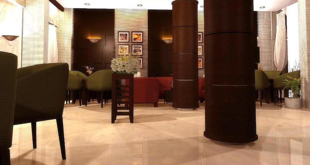 Peti Mas Hotel Yogyakarta Bagian luar foto